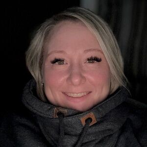 Meet your Posher, Nicole